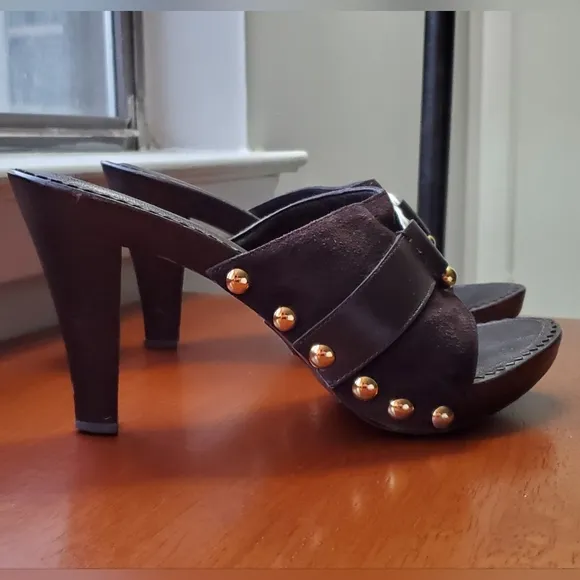 YSL ⚜️Yves Saint Laurent⚜️ YSL Brown Suede Heels Sandals Size 8