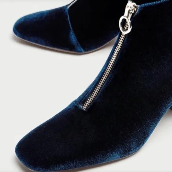 Zara 9.5  Midnight Blue Velvet Front Zip Ankle Boots Square Toe Block Heel EU 40