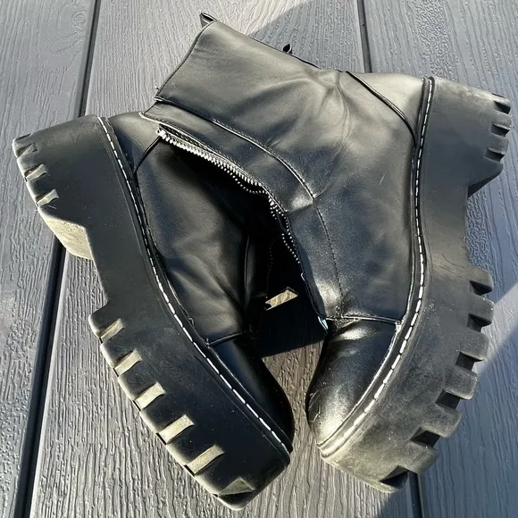 Zara Ankle Lug Sole Chunky Platform Front Zip Boots sz 38