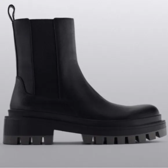 Zara Chunky Lug Sole Black Boots