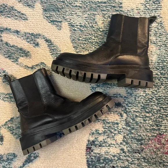 Zara Chunky Lug Sole Black Boots