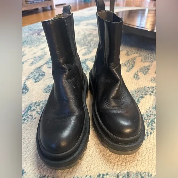 Zara Chunky Lug Sole Black Boots