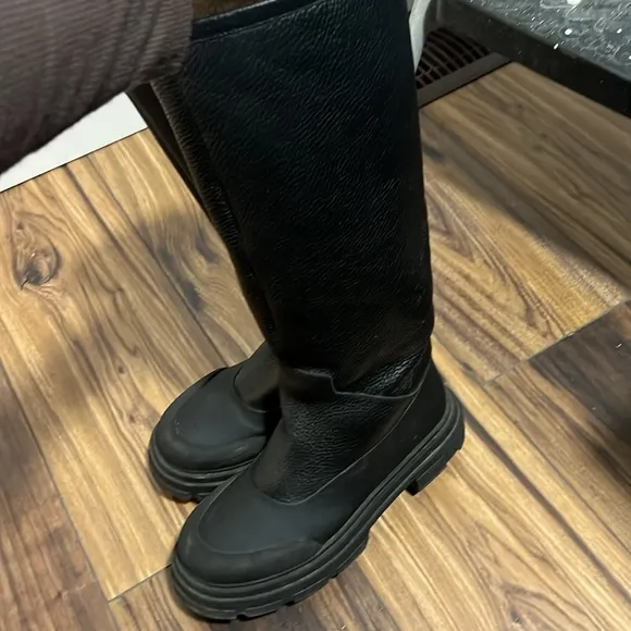 Zara chunky Sherpa boots, size 38