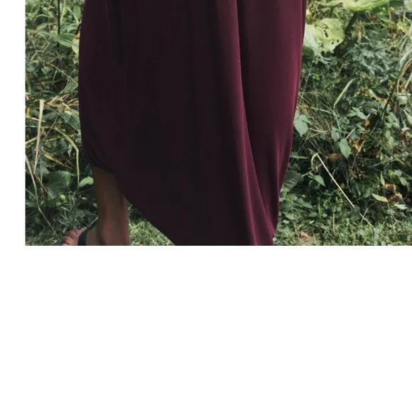Zara NWT Burgundy elastic waistband balloon midi skirt, stretchy material